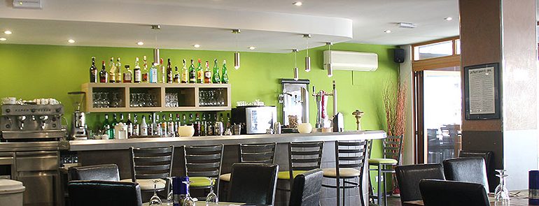 Bar Restaurant Cafeteria for Traspaso in Santa Ponsa Mallorca